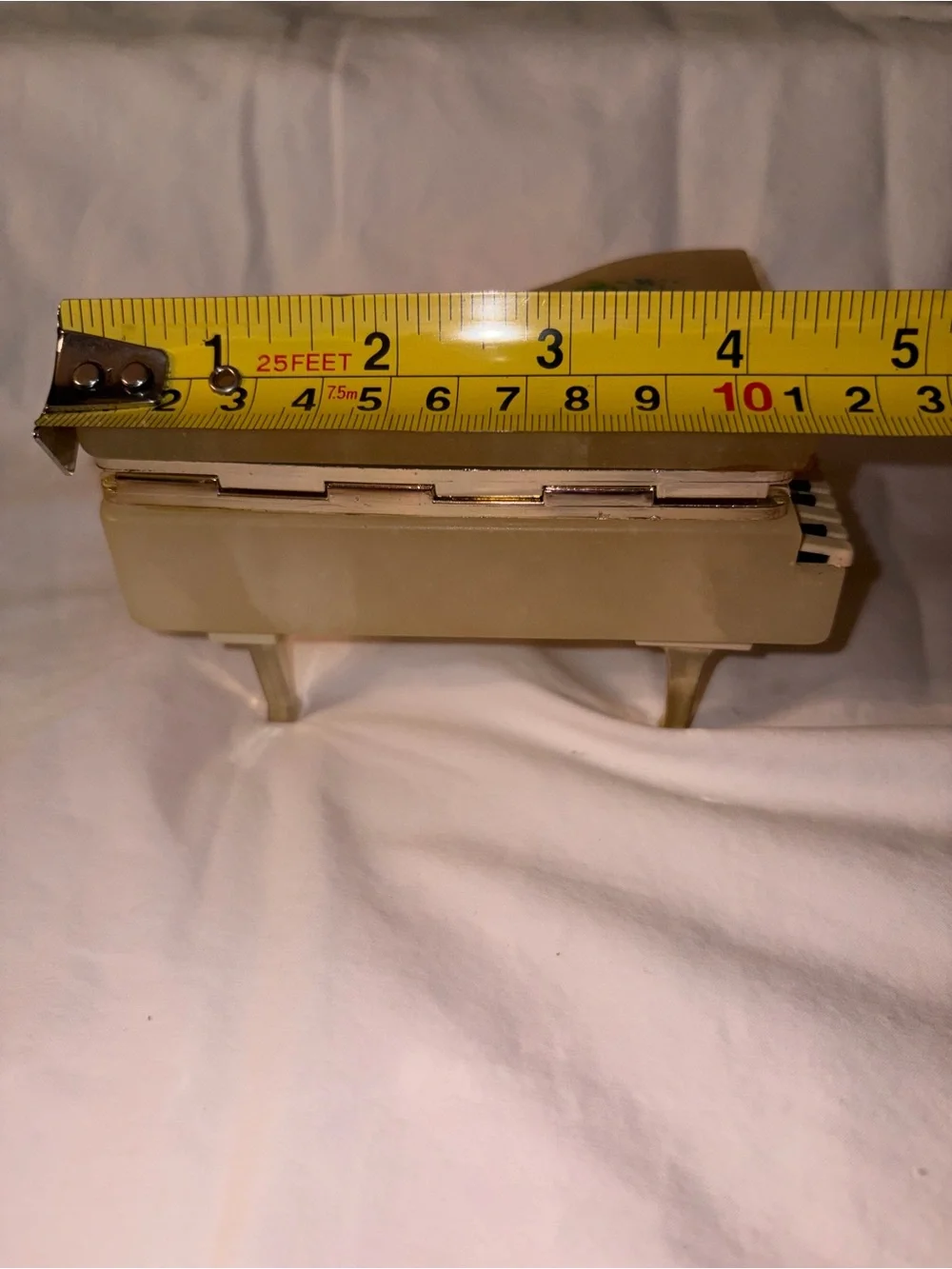 RARE Vintage LEFTON Alabaster Floral piano shaped Trinket jewelry box